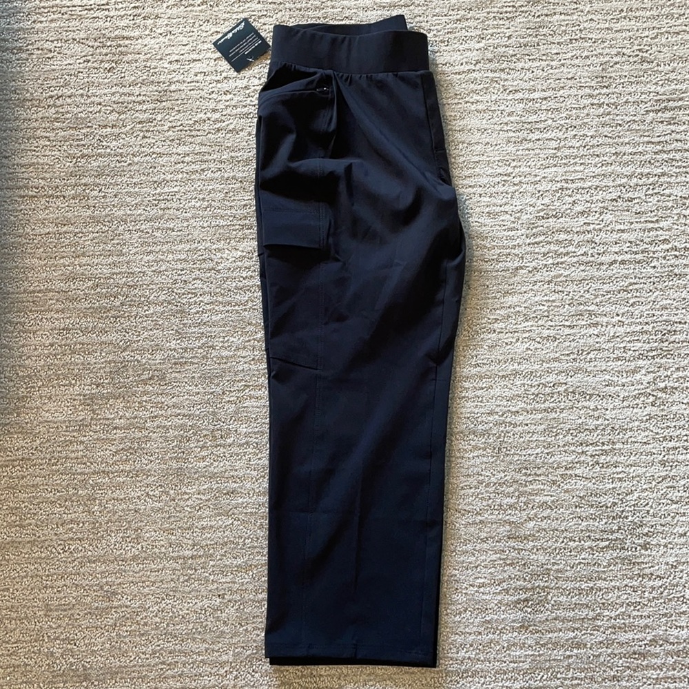 Eddie Bauer capri pants